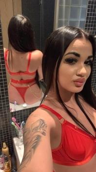 Amira