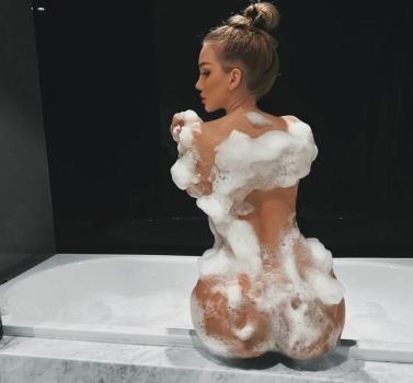 Jolie