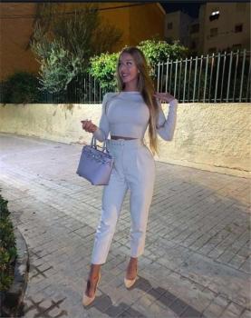 Mia