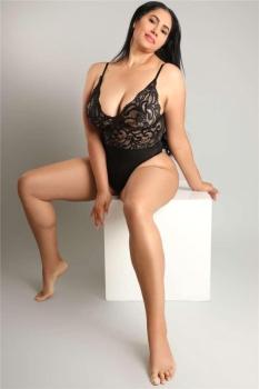 Esher Milf